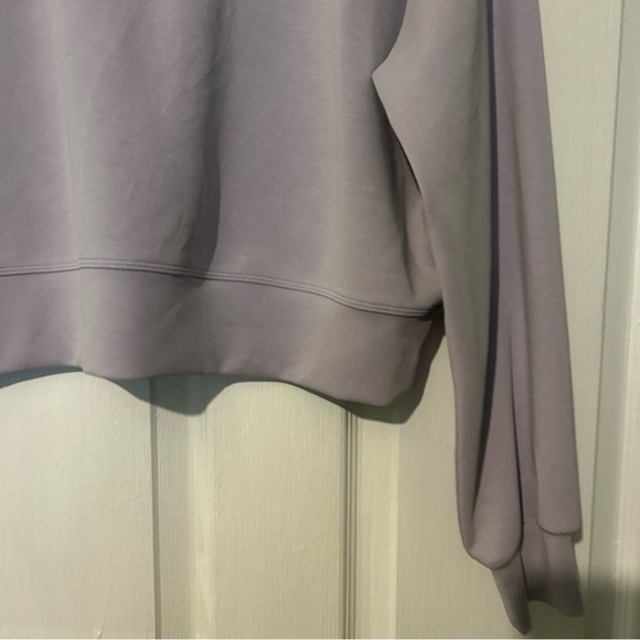 Lululemon softstreme perfectly oversized cropped crew - Picture 5 of 12